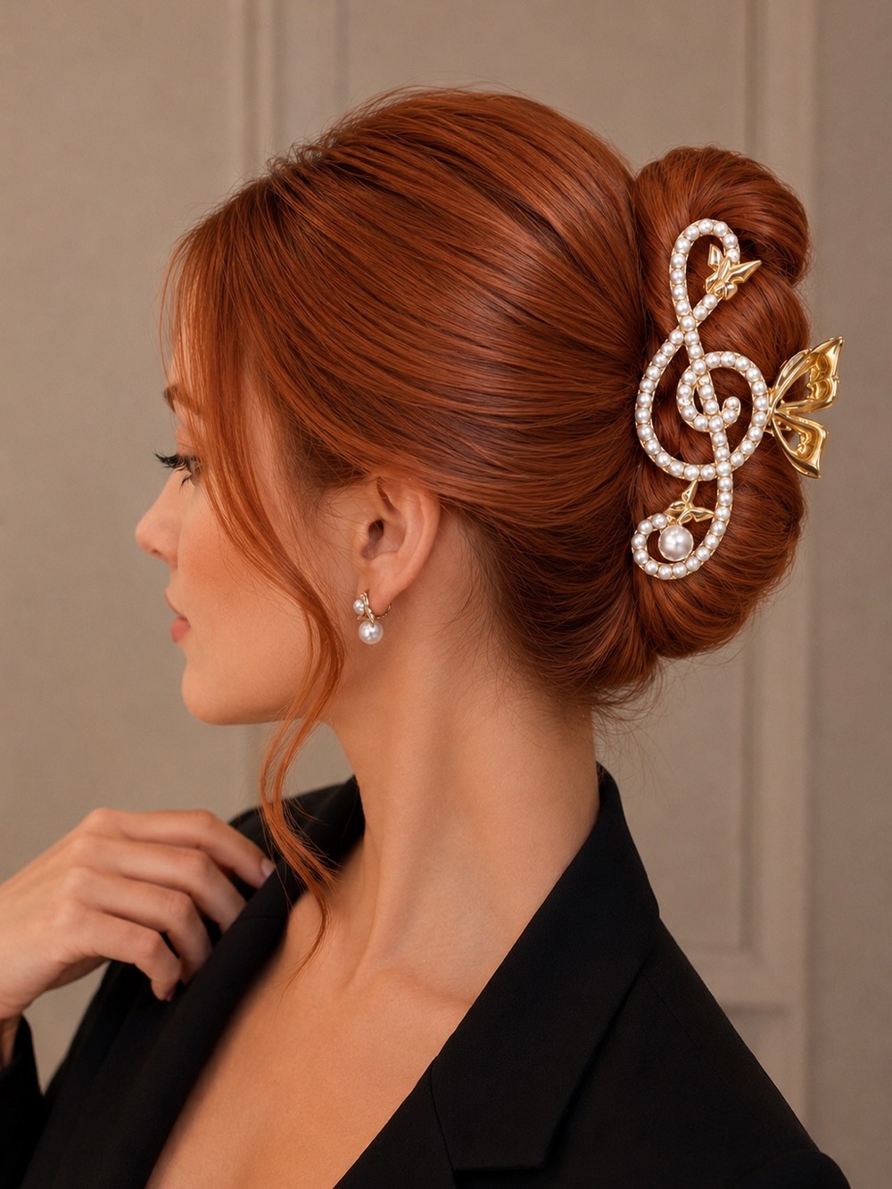 NEW Beautiful Music Note Treble Clef PEARLS Hair Clip
